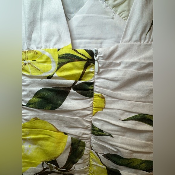 BTFL-Life Small ROUCHED COTTON POPLIN LEMON PRINT MNI DRESS WITH BOTTOM TIERS - Picture 11 of 12